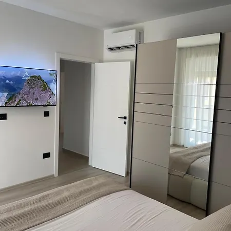 Villa Golden Star